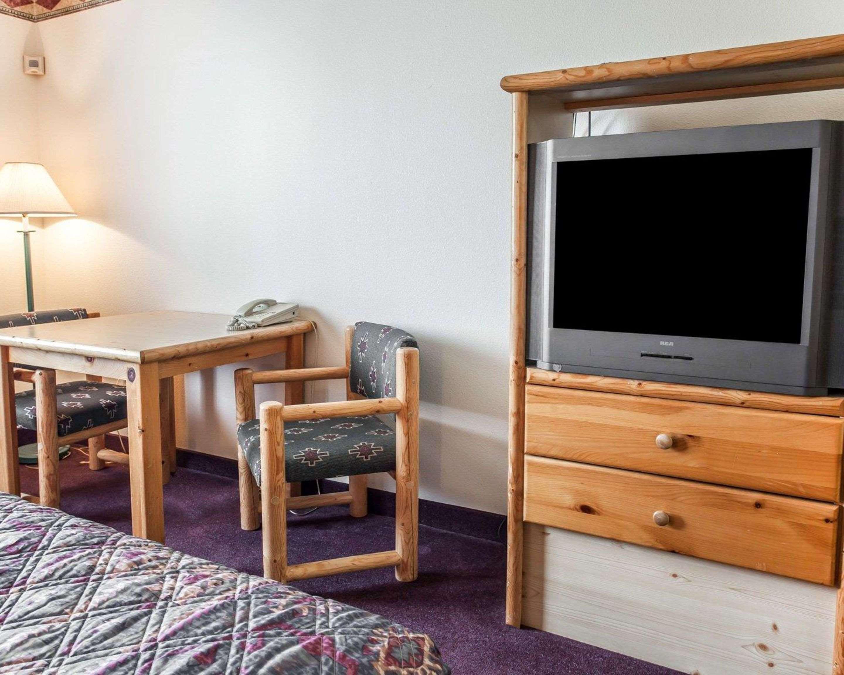 Rodeway Inn & Suites Spokane Valley Ngoại thất bức ảnh