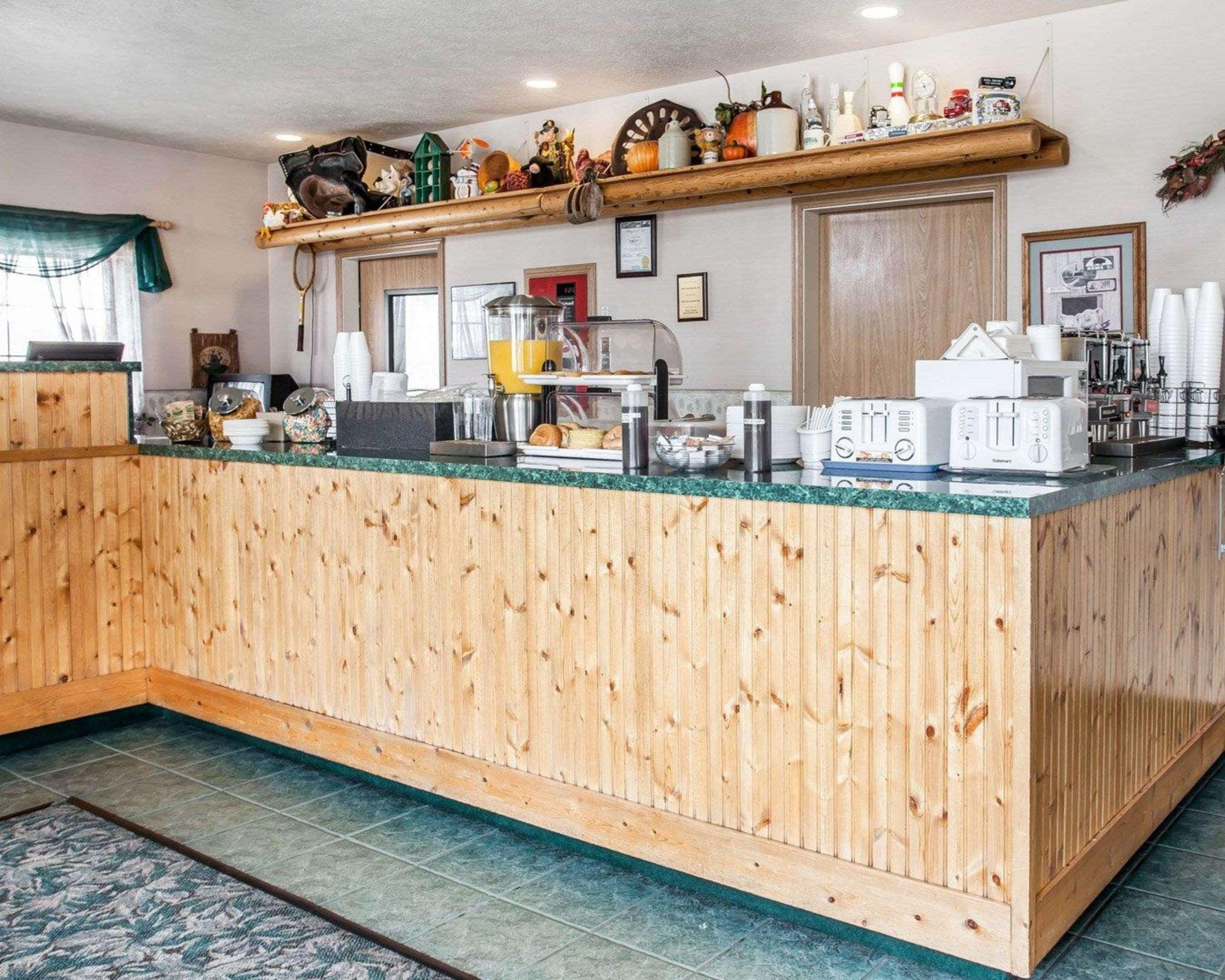 Rodeway Inn & Suites Spokane Valley Ngoại thất bức ảnh