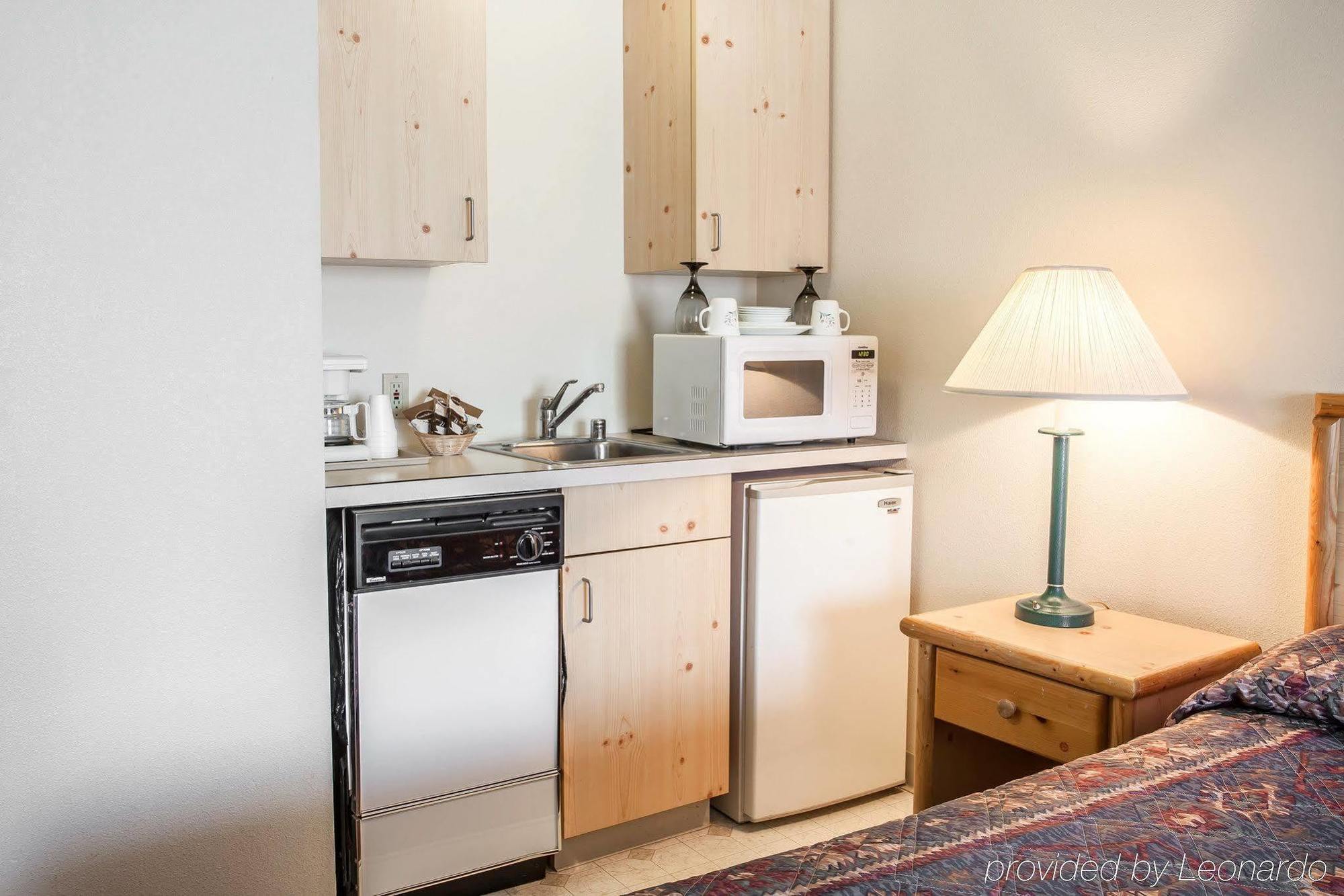 Rodeway Inn & Suites Spokane Valley Ngoại thất bức ảnh
