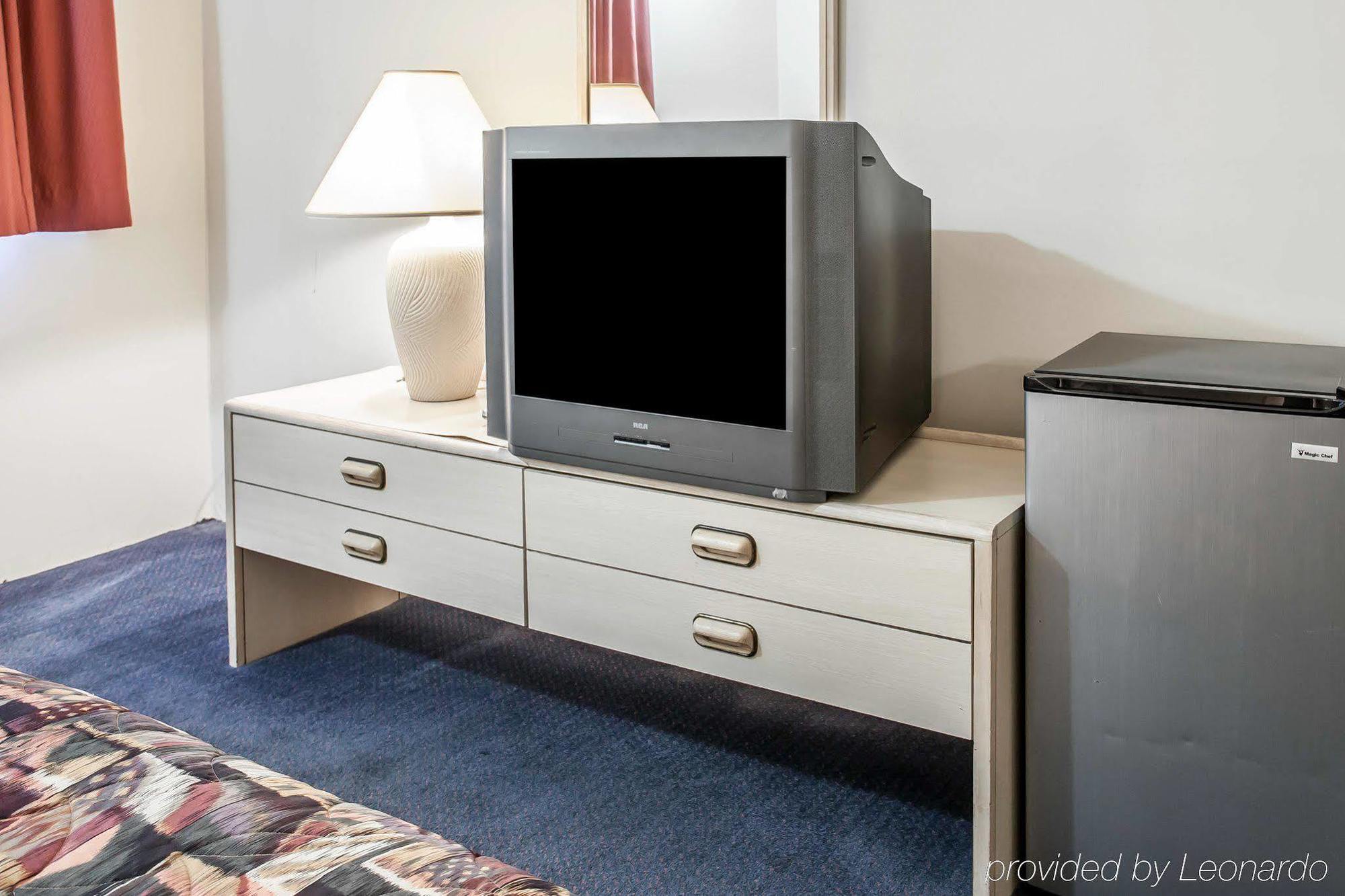 Rodeway Inn & Suites Spokane Valley Ngoại thất bức ảnh